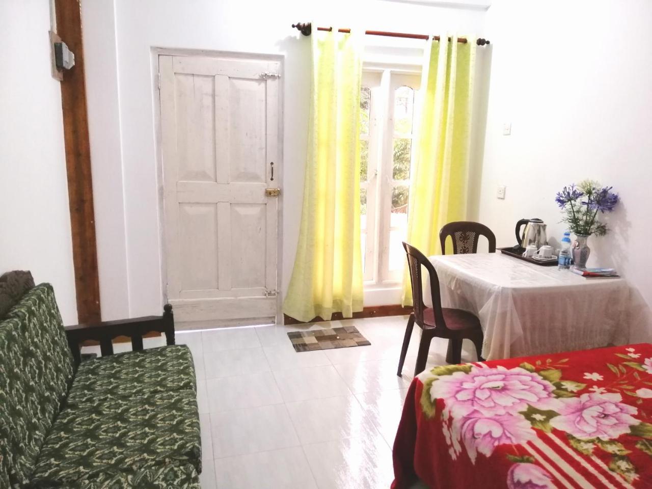 The Galways Edge Homestay นูวาราเอลิยา ภายนอก รูปภาพ